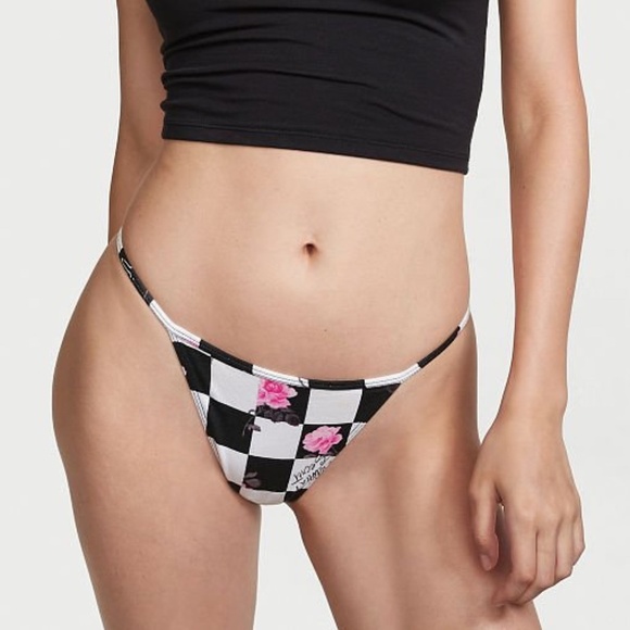 Victoria’s Secret Cotton V String Panty Smooth Black Floral Invasion XS NEW - Picture 4 of 5